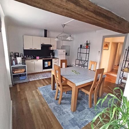Bel Appartement Independant Centre De Magny-Cours Avec Parking Luaran gambar
