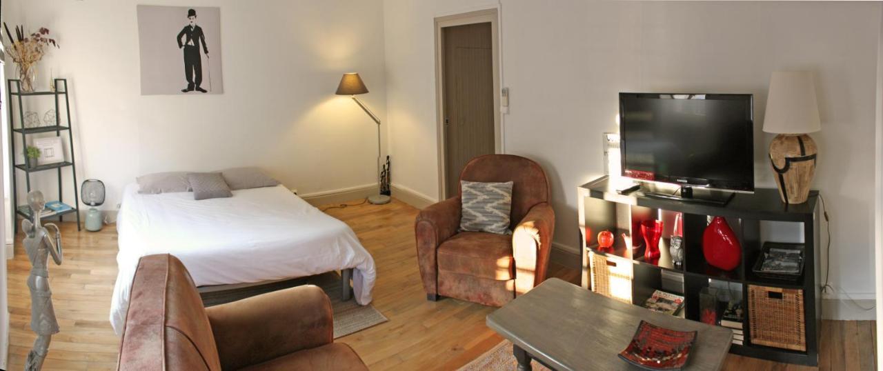 Bel Appartement Independant Centre De Magny-Cours Avec Parking Luaran gambar