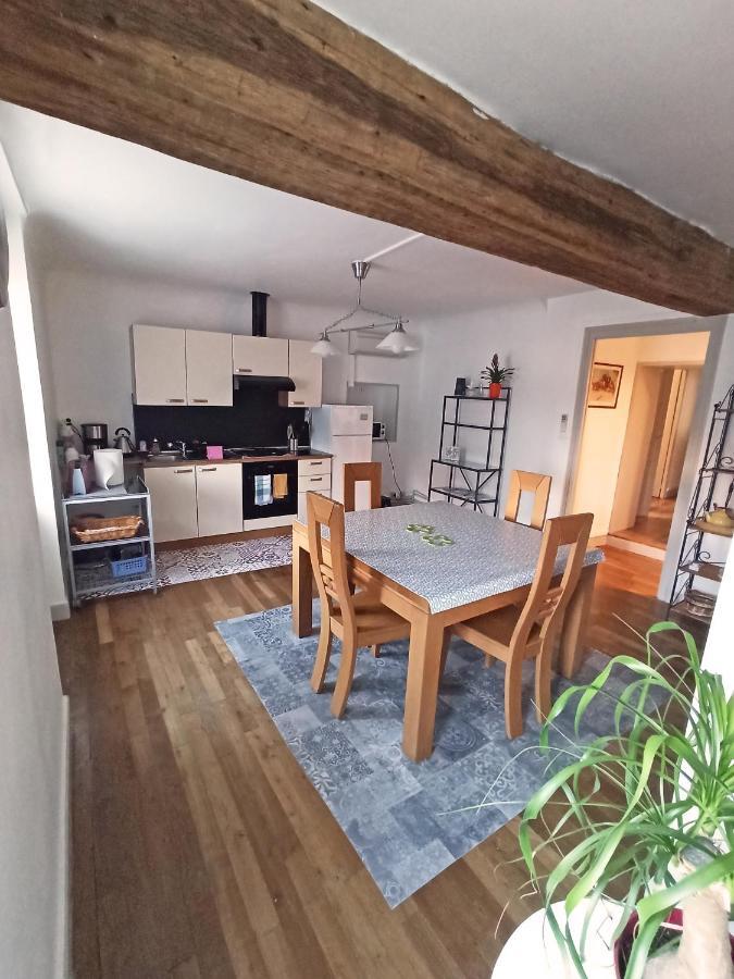 Bel Appartement Independant Centre De Magny-Cours Avec Parking Luaran gambar